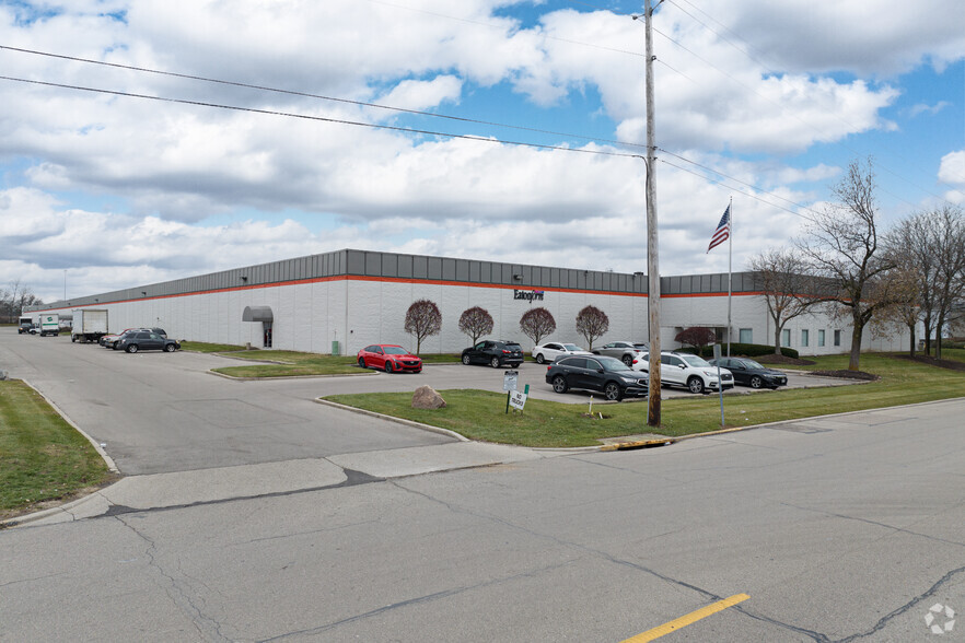 2240-2280 Arbor Blvd, Moraine, OH for lease - Building Photo - Image 2 of 6