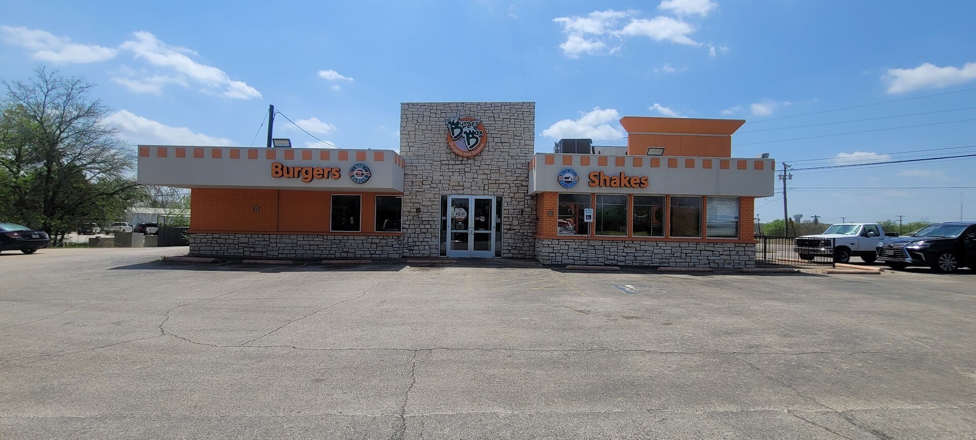 201 E Kennedale Pky, Kennedale, TX for sale Primary Photo- Image 1 of 1