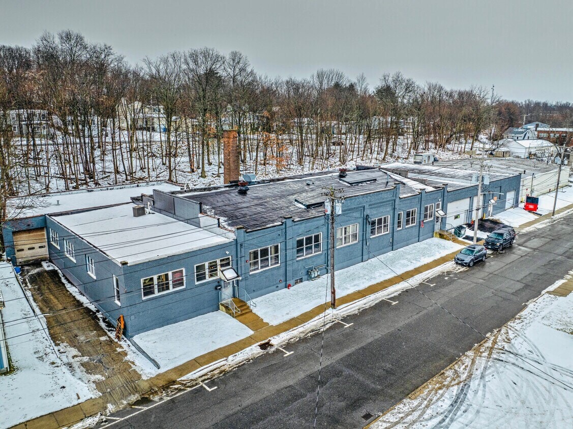 105-119 Sprague Ave, Middletown, NY for lease Aerial- Image 1 of 1