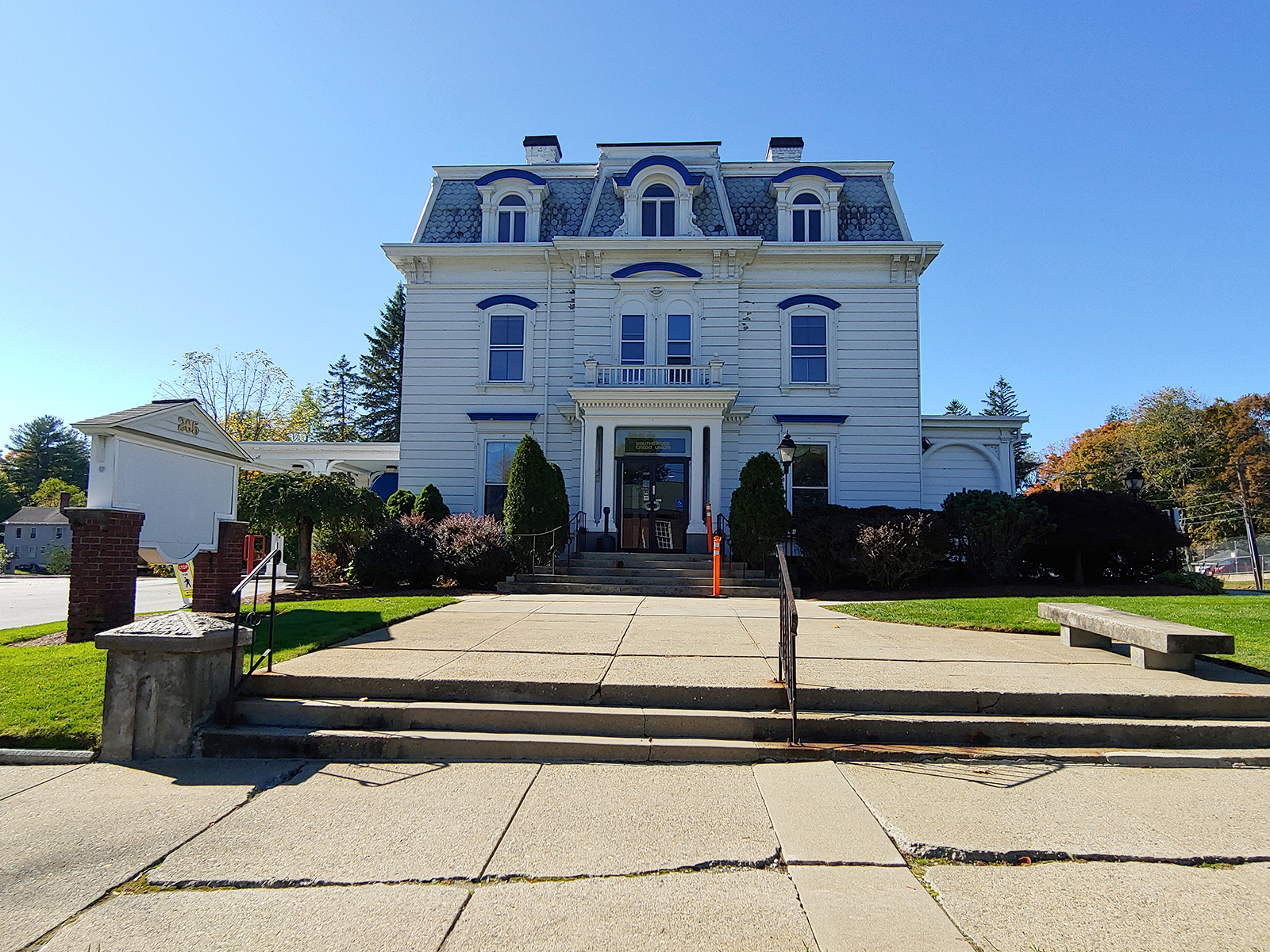 205 Main St, Southbridge, MA for sale Primary Photo- Image 1 of 1