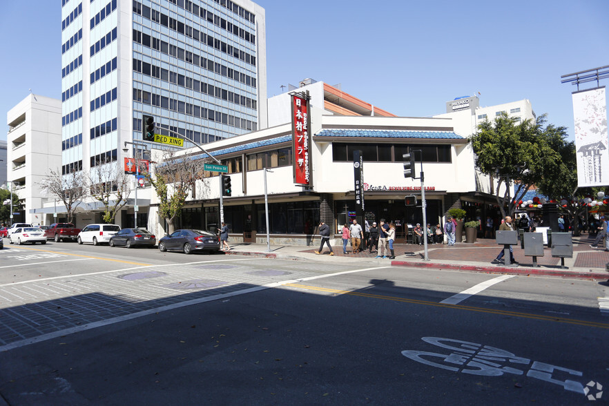 101 Japanese Village Plaza Mall, Los Angeles, CA for sale - Primary Photo - Image 1 of 1