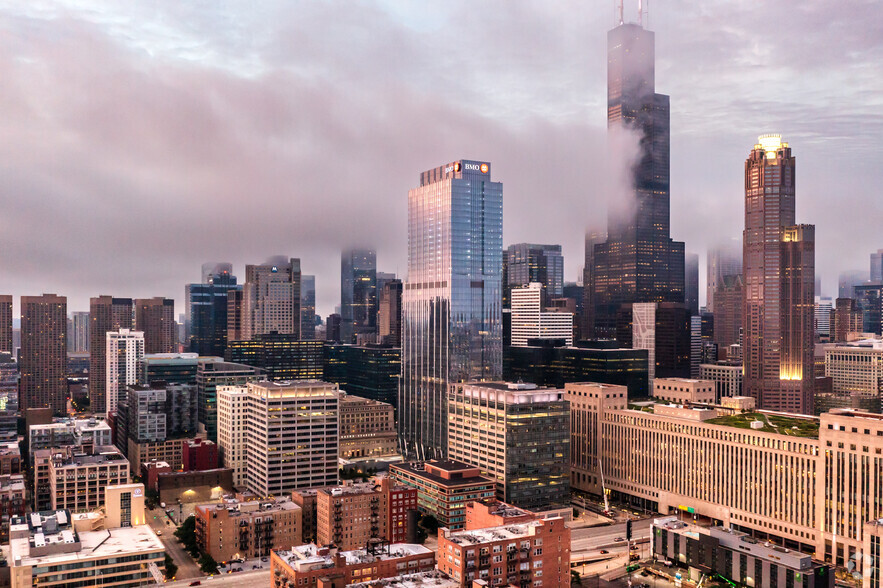 320 S Canal St, Chicago, IL for sale - Building Photo - Image 1 of 1