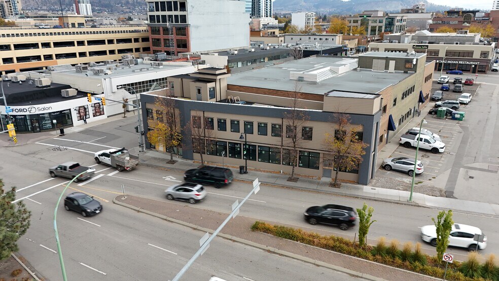 1659 Water St, Kelowna, BC for sale - Building Photo - Image 1 of 28