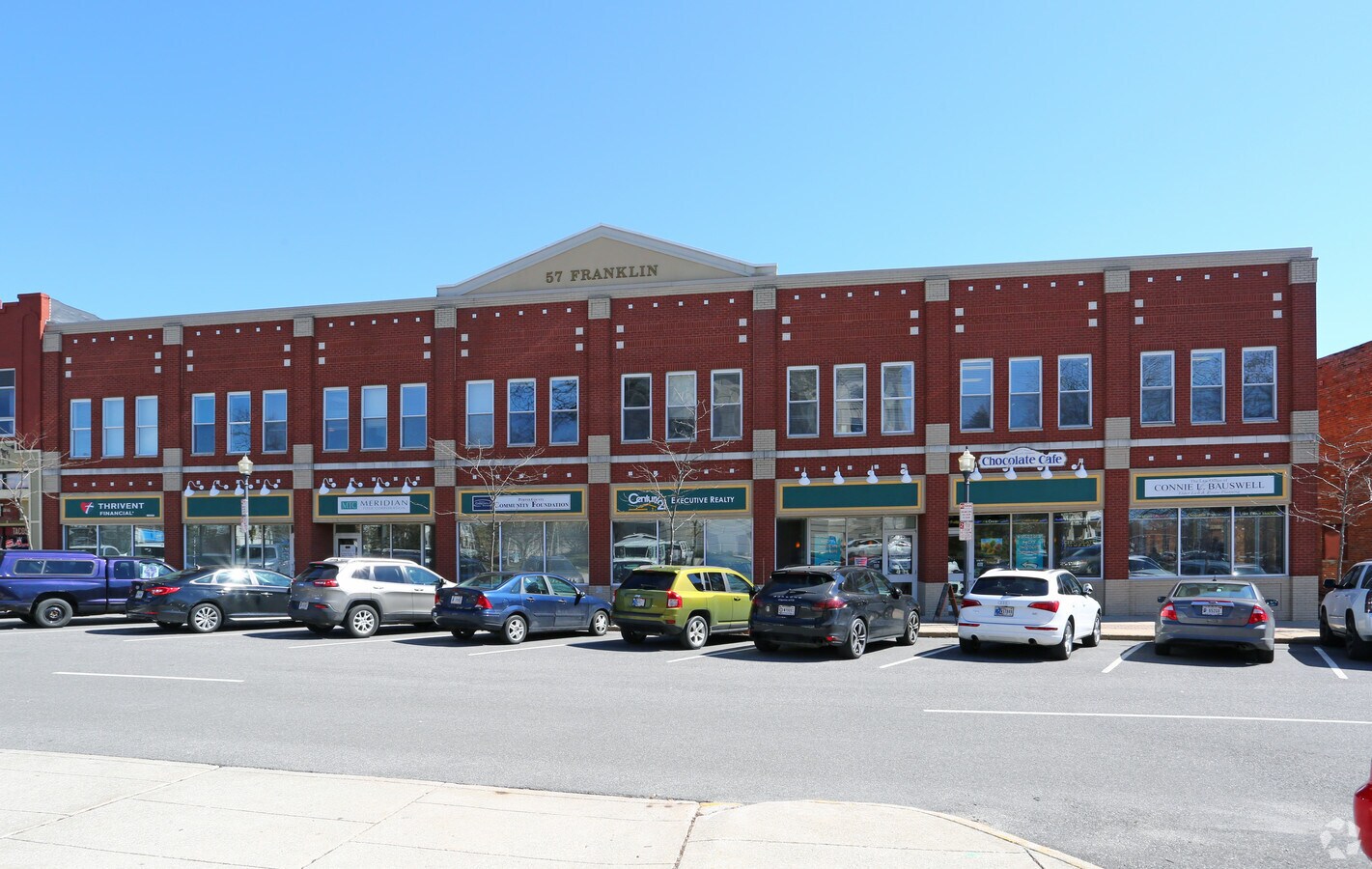 57 Franklin St, Valparaiso, IN 46383