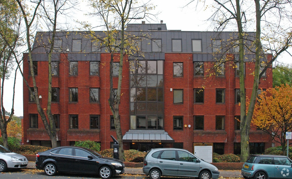 298 Regents Park Rd, London for lease - Primary Photo - Image 1 of 9