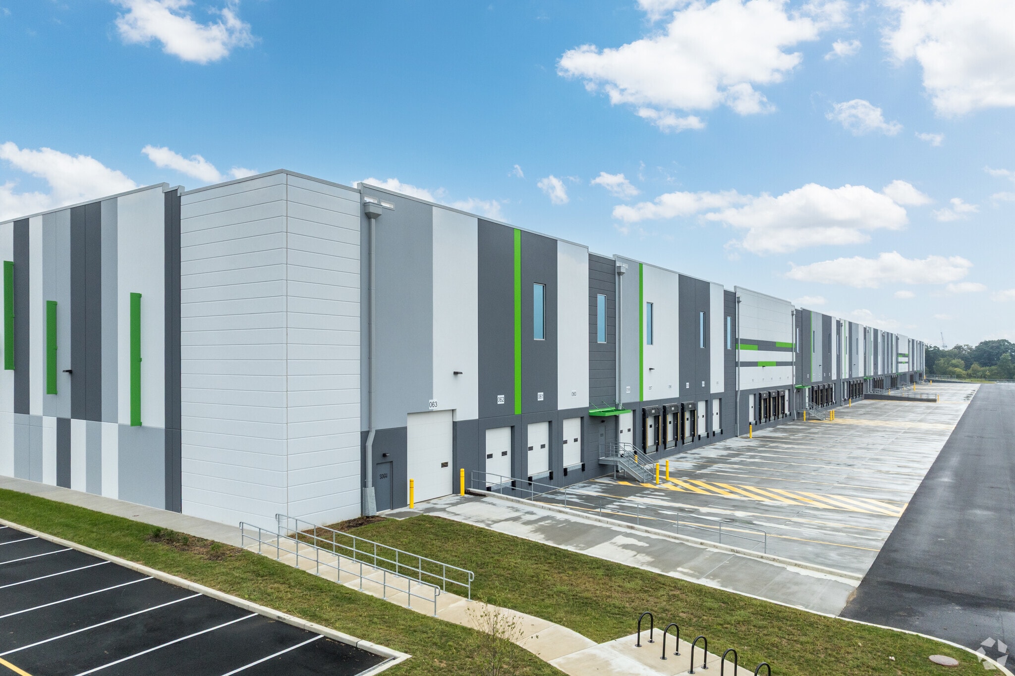 333 Naamans Rd, Claymont, DE for sale Primary Photo- Image 1 of 5