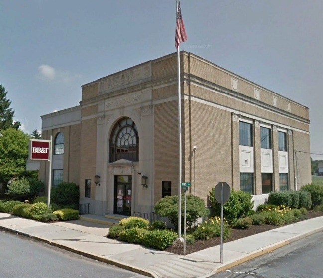 201 N Main St, Bernville, PA for lease - Primary Photo - Image 1 of 2