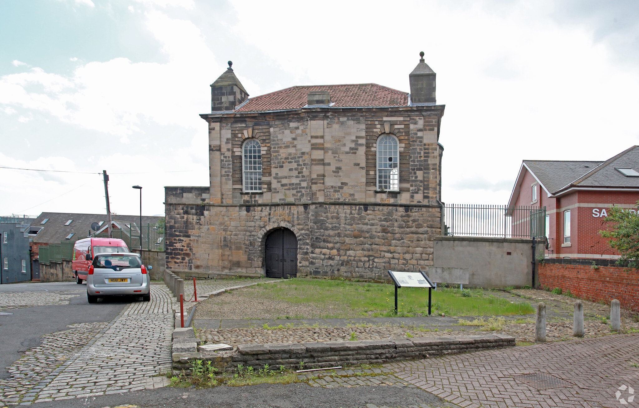 Tower St, Newcastle Upon Tyne for sale Building Photo- Image 1 of 3
