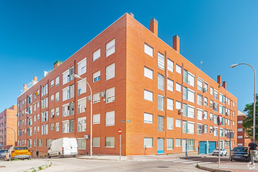 in Madrid, Madrid for sale - Primary Photo - Image 1 of 1