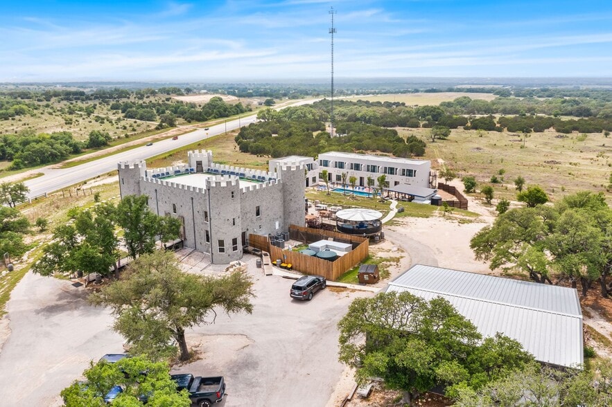 101 Durango Rd, Johnson City, TX for sale - Primary Photo - Image 1 of 100