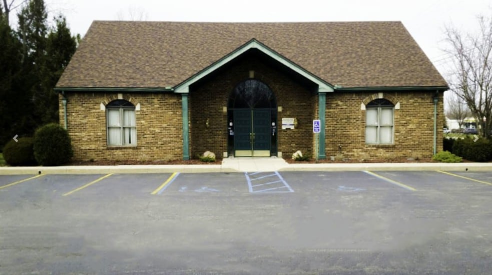 6601 Lewis Ave, Temperance, MI 48182