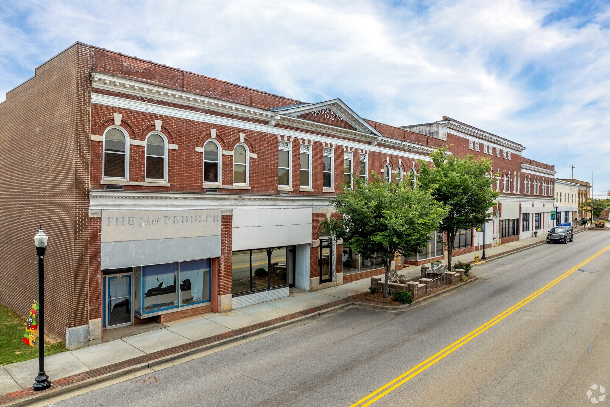 209-227 S Main St, Lancaster, SC for sale Building Photo- Image 1 of 7