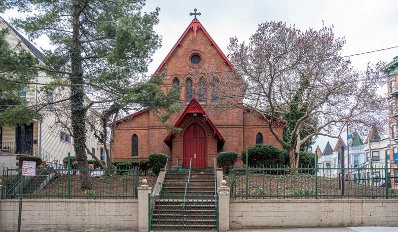 690 E 166th St, Bronx, NY for sale - Building Photo - Image 2 of 8