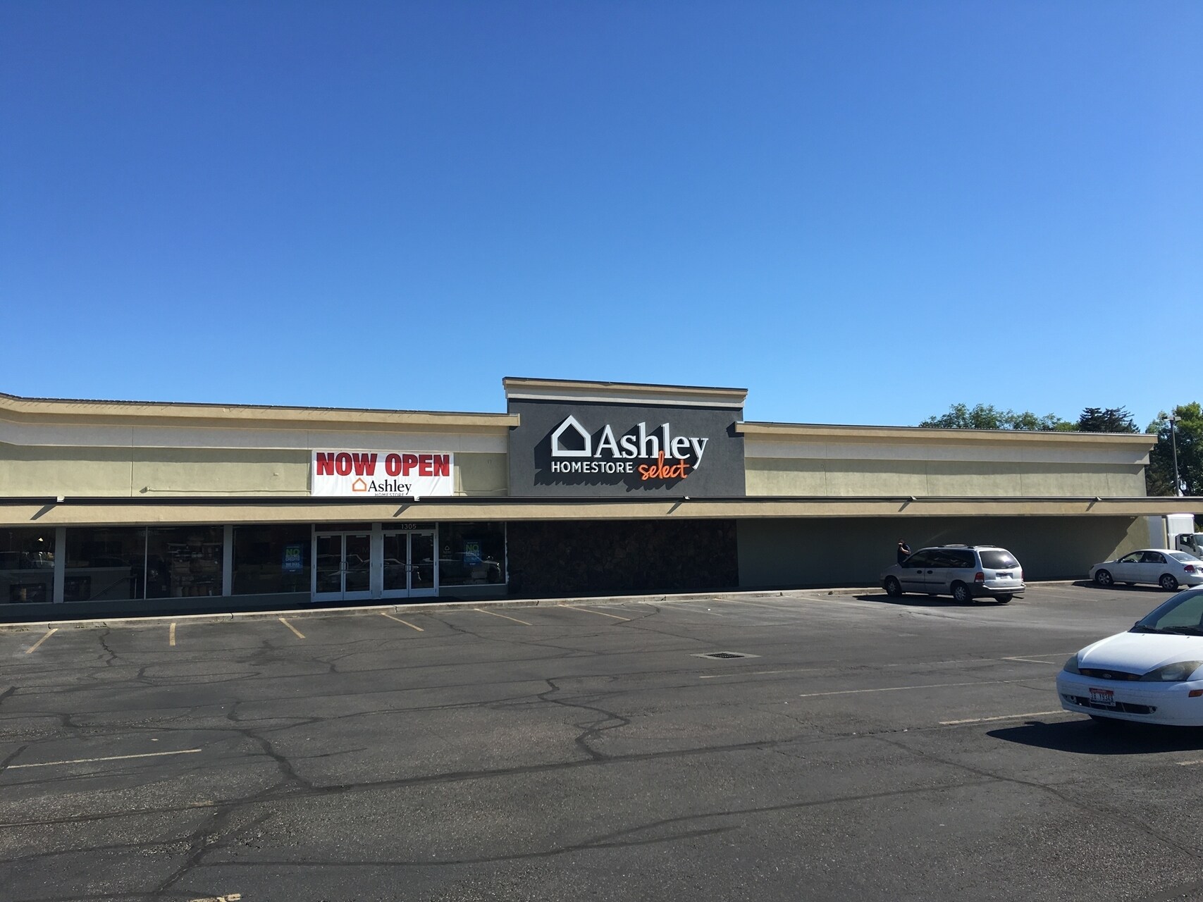 1201-1329 Filer Ave E, Twin Falls, ID for sale Primary Photo- Image 1 of 1