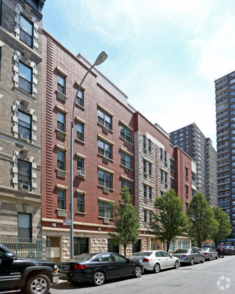 201 W 148th St, New York, NY for lease - Building Photo - Image 2 of 4