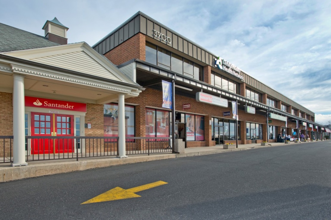 3900 Hamilton Blvd, Allentown, PA for lease Building Photo- Image 1 of 3