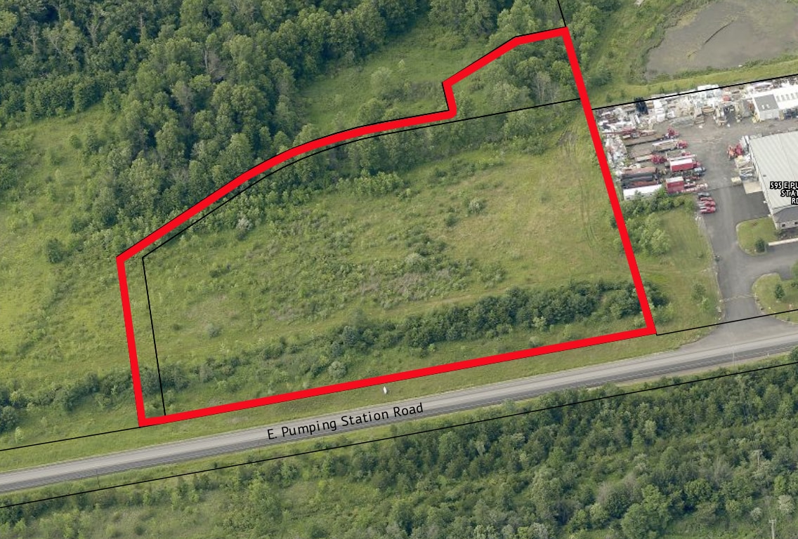 E Pumping Station Rd, Quakertown, PA for sale Primary Photo- Image 1 of 1