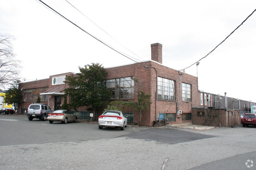 460 W Hillside Ave, Hillside, NJ for lease - Building Photo - Image 3 of 6