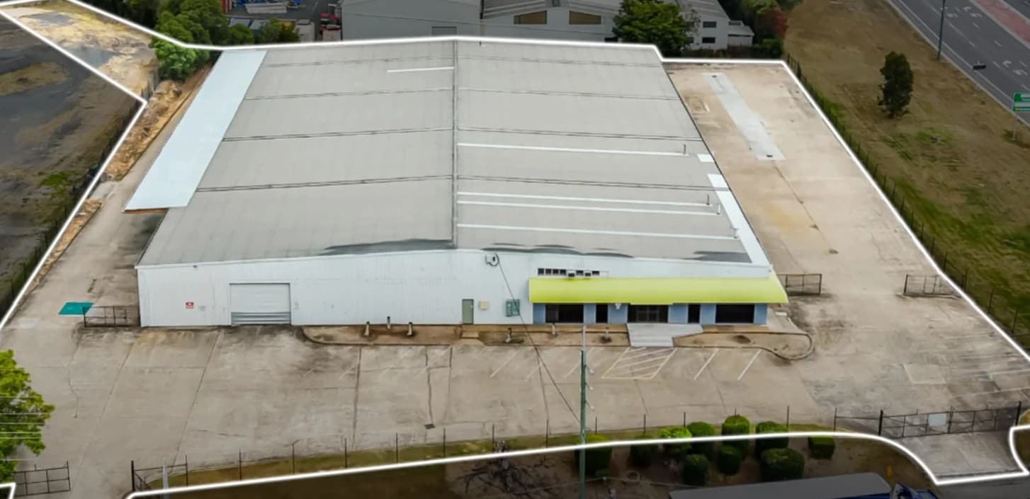 1-3 Computer Rd, Yatala for lease Primary Photo- Image 1 of 2
