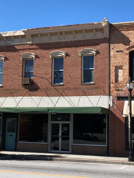 104 S Main St, Fountain Inn, SC for sale - Building Photo - Image 1 of 1