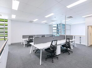 29 Collingwood St, ALBION for lease Interior Photo- Image 2 of 7
