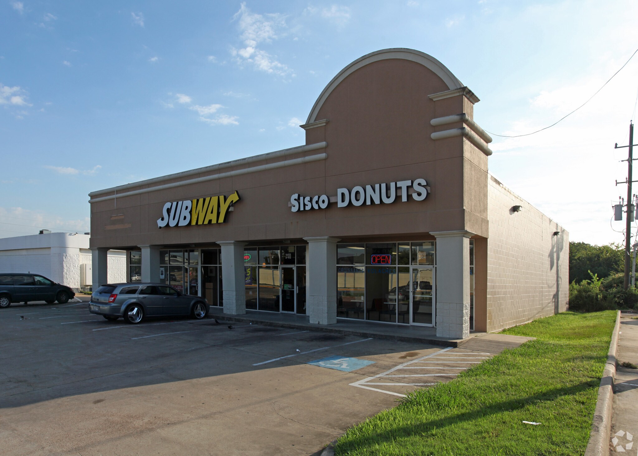 14455 Cullen Blvd, Houston, TX for sale Primary Photo- Image 1 of 1