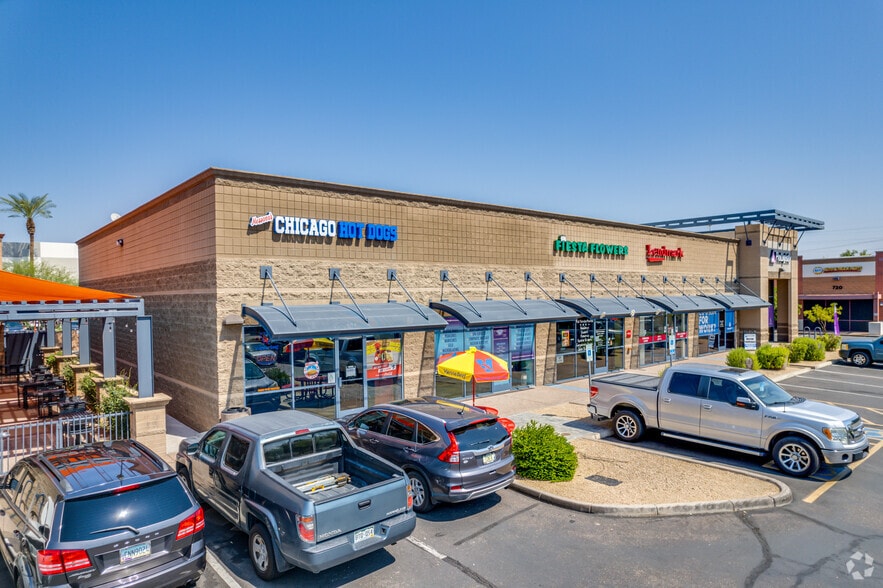 744 W Elliot Rd, Tempe, AZ for lease - Building Photo - Image 2 of 8