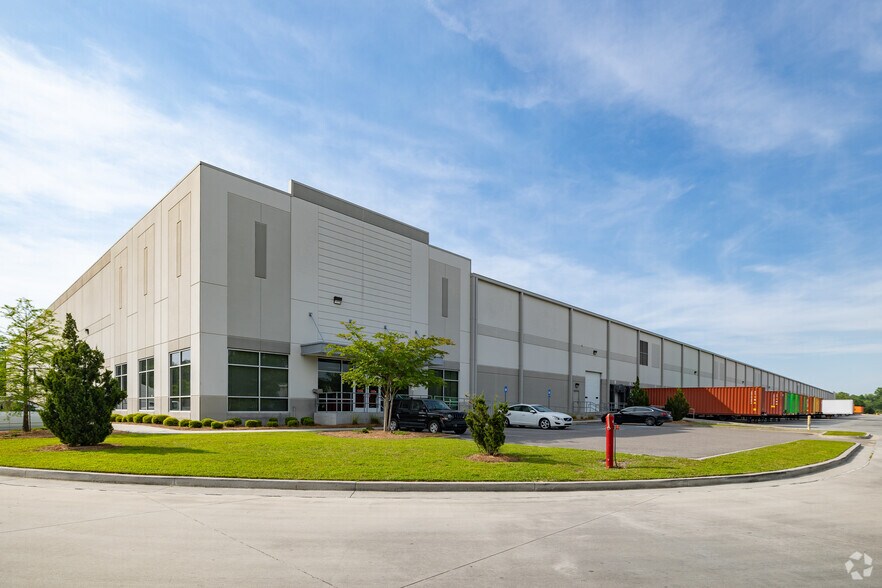 2509 Dean Forest Rd, Savannah, GA for sale - Primary Photo - Image 1 of 1