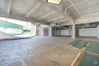 420 E 3rd St, Los Angeles, CA for lease Interior Photo- Image 1 of 7