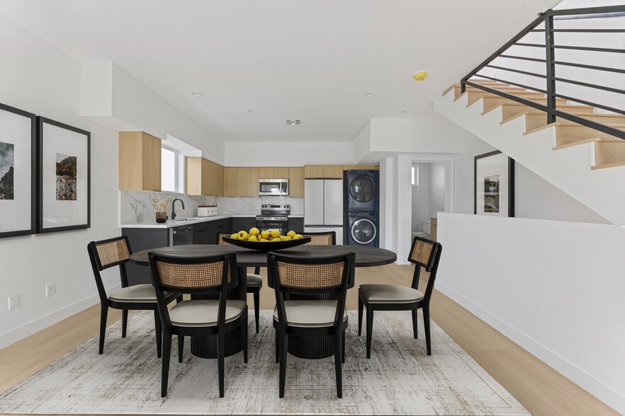 4513 Rosewood Ave, Los Angeles, CA for sale - Building Photo - Image 2 of 16