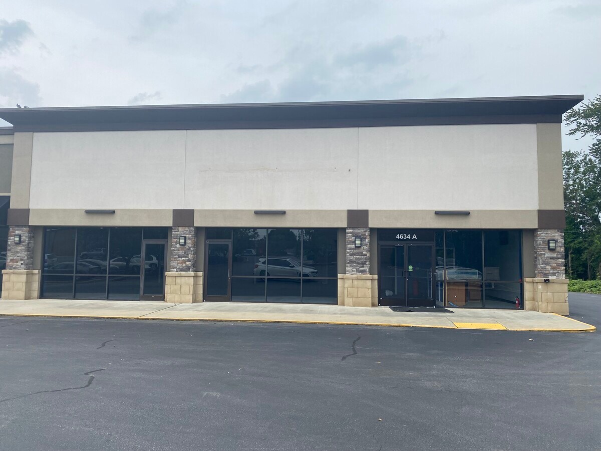 4634 Hicone Rd, Greensboro, NC 27405