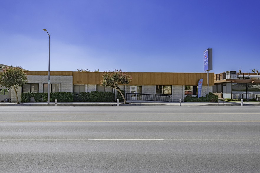 9335 Reseda Blvd, Northridge, CA for lease - Building Photo - Image 2 of 6