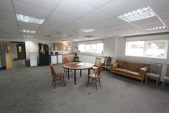 Premier Way, Romsey for lease Interior Photo- Image 1 of 4