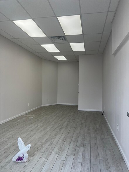 1807 Coney Island Ave, Brooklyn, NY for lease - Building Photo - Image 3 of 5