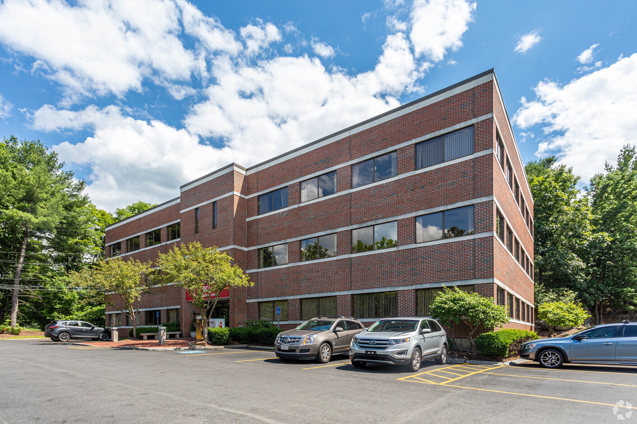 182 W Central St, Natick, MA 01760