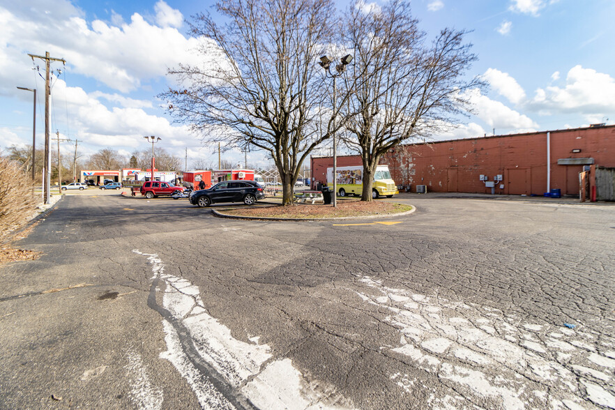 1318 S Breiel Blvd, Middletown, OH for sale - Building Photo - Image 1 of 4