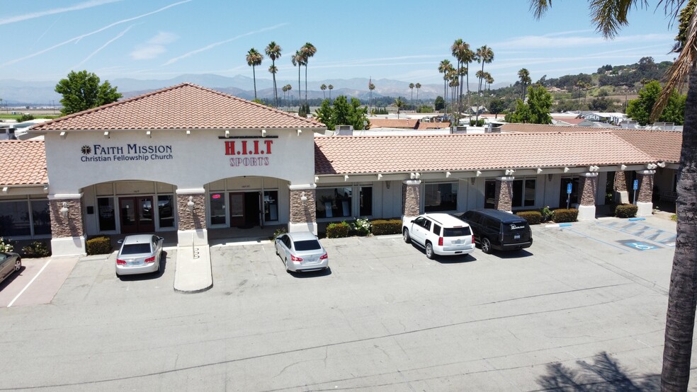 1365-1371 Del Norte Rd, Camarillo, CA for sale - Building Photo - Image 1 of 26