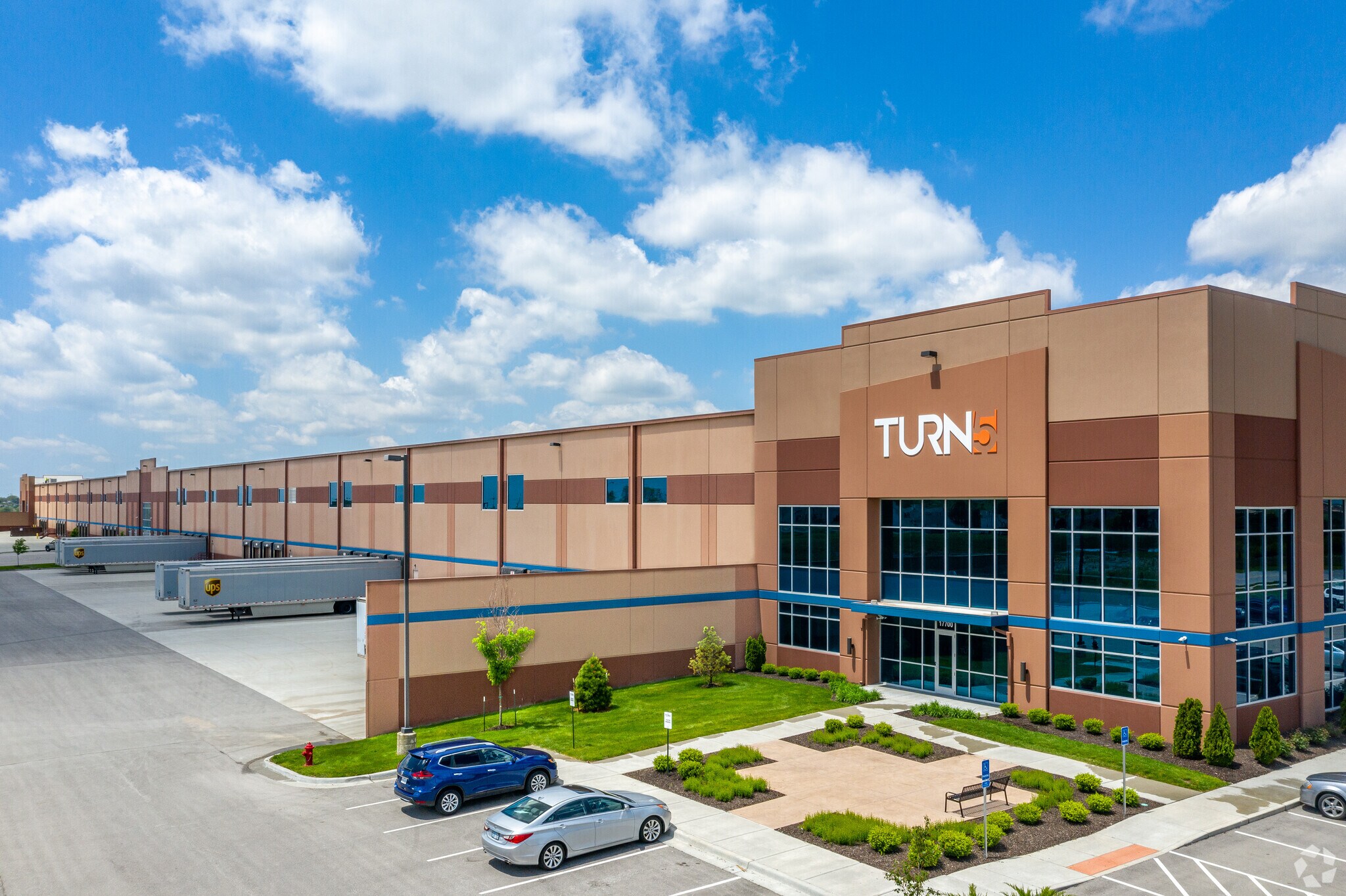 17700-17790 College Blvd, Lenexa, KS for sale Primary Photo- Image 1 of 1