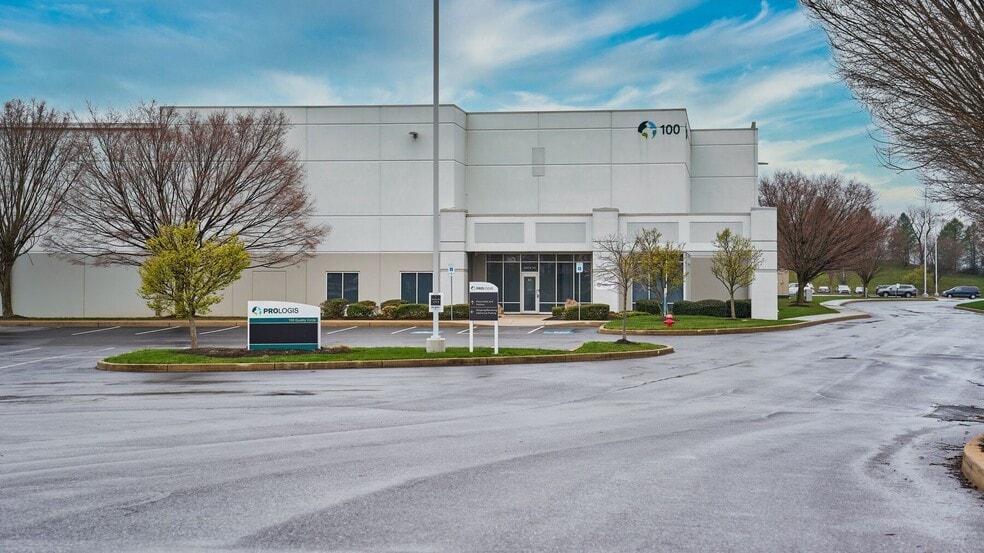 100 Quality Cir, Harrisburg, PA for lease - Primary Photo - Image 1 of 7