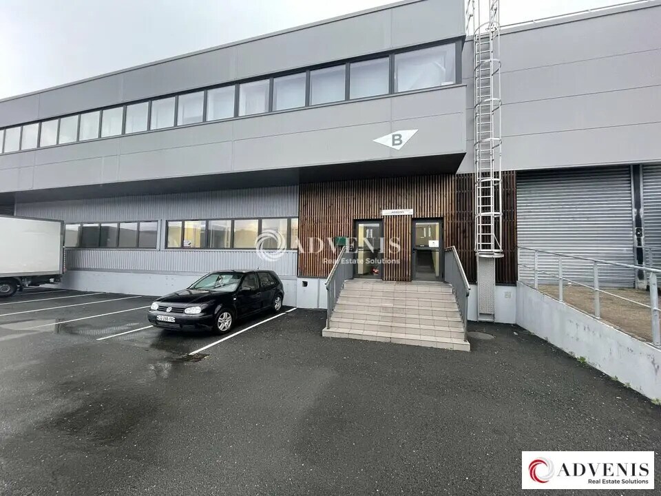 Location Local d'activités 131 m² à 2 151 m² - Photo 1