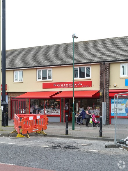 178-180 Whiteleas Way, South Shields for sale - Primary Photo - Image 1 of 1