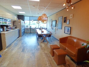 380 Southpointe Blvd, Canonsburg, PA for lease Interior Photo- Image 2 of 7