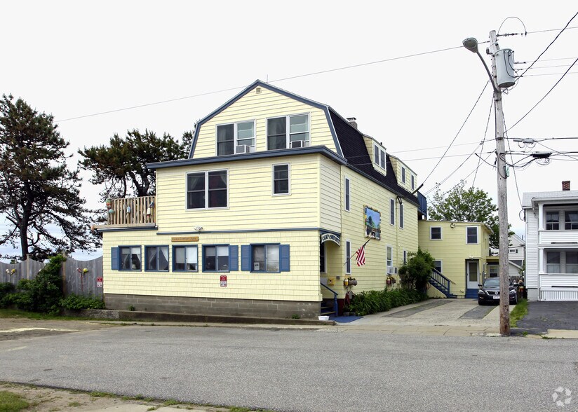 1 Camp Comfort Ave Old Orchard Beach Me 04064 Hotel Property