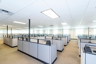 6010 Golding Center Dr, Winston-Salem, NC for sale Interior Photo- Image 1 of 4