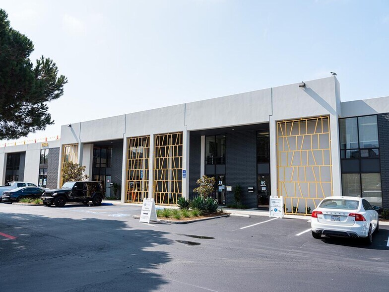 11568 Sorrento Valley Rd, San Diego, CA for lease - Primary Photo - Image 1 of 1