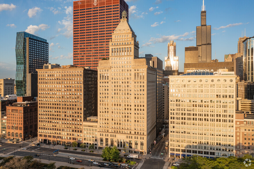 310 S Michigan Ave, Chicago, IL for sale - Primary Photo - Image 1 of 9