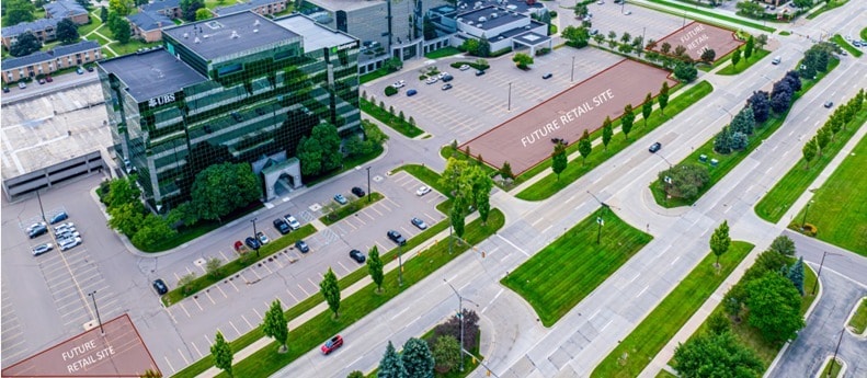 2401 W Big Beaver Rd, Troy, MI for lease - Building Photo - Image 3 of 4