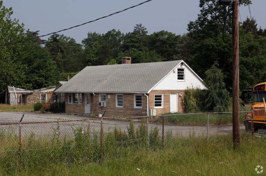 14201 Branch Ave, Brandywine, MD for sale - Building Photo - Image 1 of 1