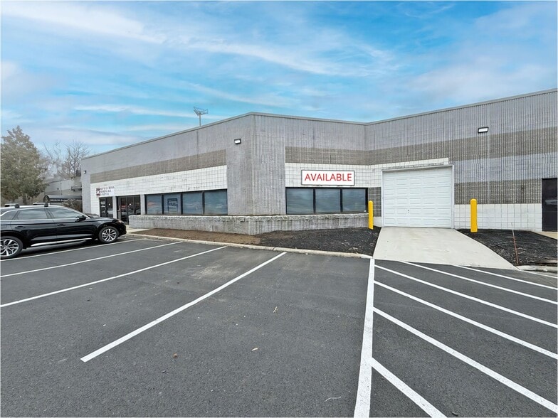 420-460 Century Blvd, Wilmington, DE for lease - Building Photo - Image 1 of 10