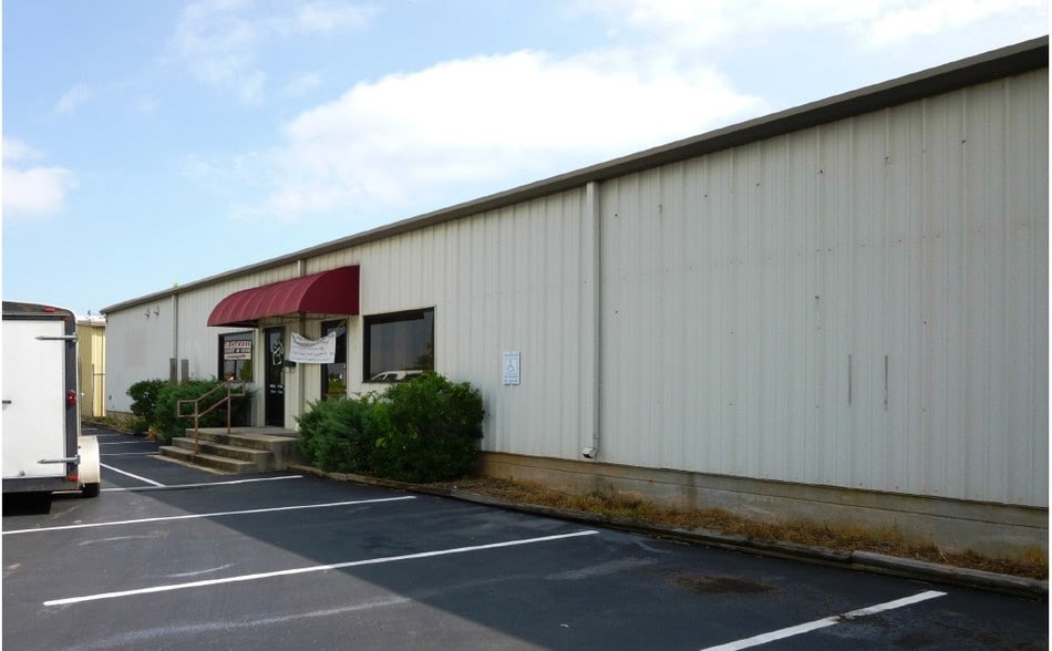 1310 4th Ave SE, Decatur, AL for sale - Building Photo - Image 2 of 3